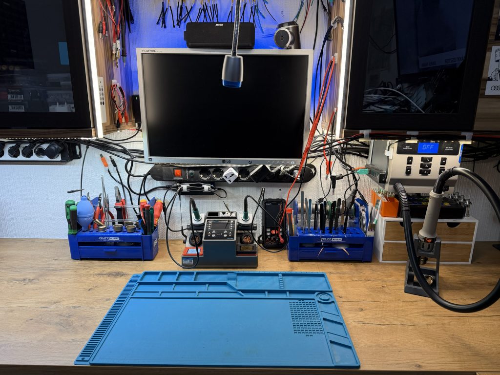 CNC Fräse bei der Arbeit